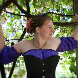 Meet your Posher, Hannah